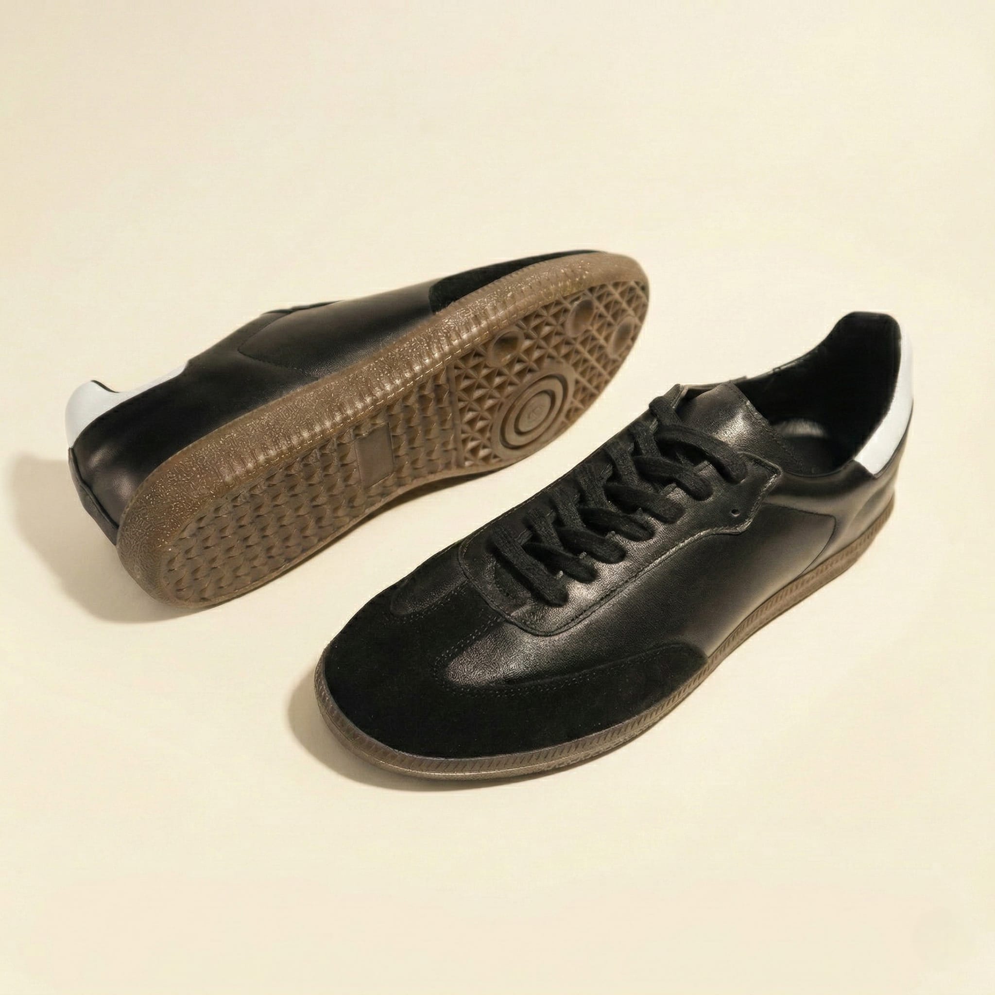 The Classic Leather Sneaker
