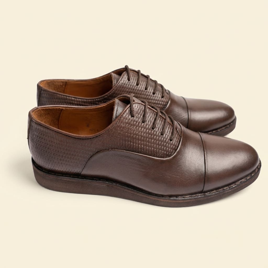 The Continental Derby - Chocolate Texture Edition view 3