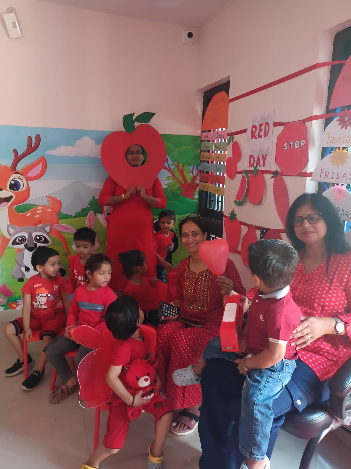 Red Day — moment 8