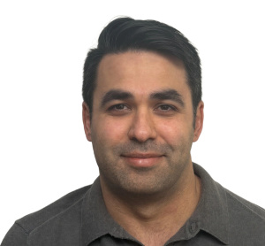 Dr. Amir Reza Ahmadi, dentiste, Fraser Valley Dental Specialists - Photo portrait