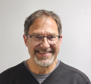 Dr. David Danic, dentiste, Bearbrook Dental Centre - Photo portrait