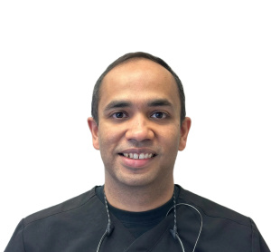 Dr. Nikhil Lobo, dentiste, Arthur Dental - Photo portrait