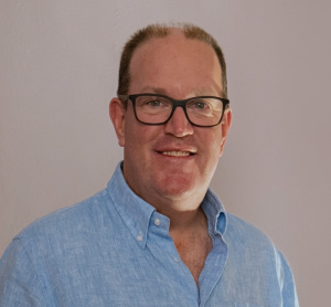 Dr. Cameron Gage, dentiste, Deep River Dental - Photo portrait