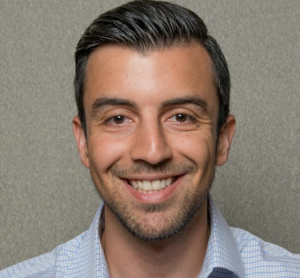 Dr. Alexander Vasiliou, dentiste, Kingswood Dentistry - Photo portrait