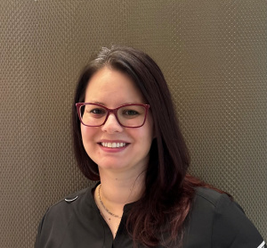 Dre Alisa Edmond, dentiste, One Dental - Photo portrait