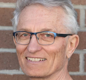 Dr. Ron Pudritz, dentiste, North Shore Smile Dentistry - West - Photo portrait