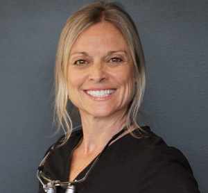 Dre Josée Loignon, dentiste, BUCCA santé dentaire - Photo portrait