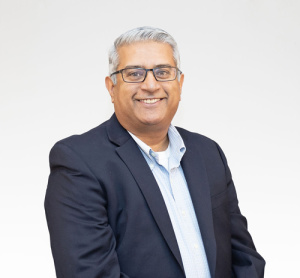 Dr. Ali Kapasi, dentiste, Waterloo Family Dental - Photo portrait