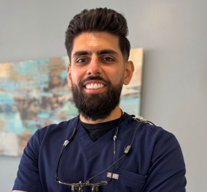 Dr Kabeer Karzai, dentiste, Wellspring Dental Deep River - Photo portrait