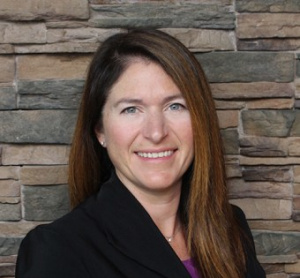 Dr. Julie Cleworth, dentiste, Driftwood Dental - Smithers - Photo portrait