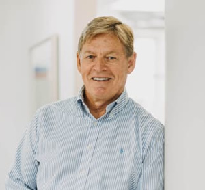 Dr. Werner Weisshaar, dentiste, The Avenue Dental Centre - Photo portrait