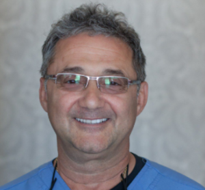 Dr. Gerry Catapano, dentiste, Applewood Dental - Photo portrait