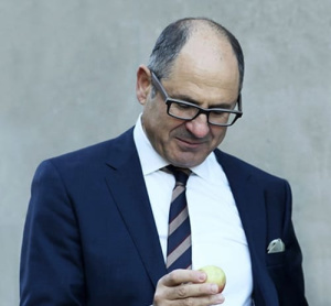 Dr. Mark Santana, dentiste, Sault Family Dental - Photo portrait