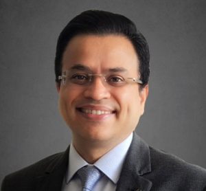 Dr Mohamed Imran Zainvi, dentiste, Evergreen Dental - Photo portrait