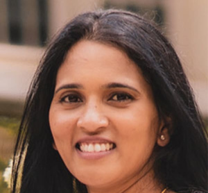 Dr. Harika Thatipalli, dentiste, Brandon Dental Centre - Photo portrait