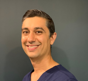 Dr. Mehr Poulad, dentiste, Ocean Dental - Photo portrait