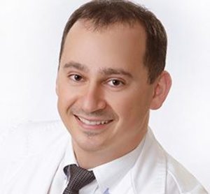 Dr. Roman Kosnevitch, dentiste, Hazeldean Dental Group - Photo portrait