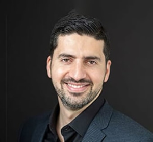 Dr. Morad Alkhasawneh, dentiste, Smile Dental Centre - Photo portrait