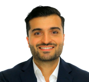 Dr. Babak Soleymani, dentiste, Toothworks Pine Ridge Dental Centre - Photo portrait