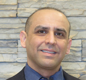Dr. Ammar Al-Siraj, dentiste, Deer Valley Dental Care - Photo portrait