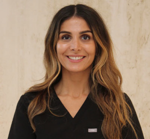 Dr. Heliya Ziai, dentiste, Thorncliffe Dental Centre - Photo portrait