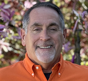 Dr. Ernie Philpott, dentiste, Falls Family Dental - Photo portrait