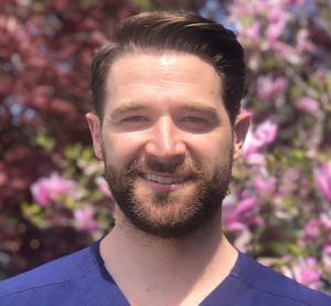 Dr. Mitch Savoie, dentiste, Falls Family Dental - Photo portrait