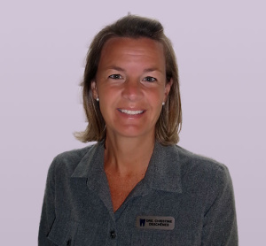 Dre Christine Deschênes, dentiste, Clinique Dentaire Montarville - Photo portrait