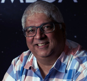 Dr Tony Gill, dentiste, North Shore Smile Dentistry - North - Photo portrait