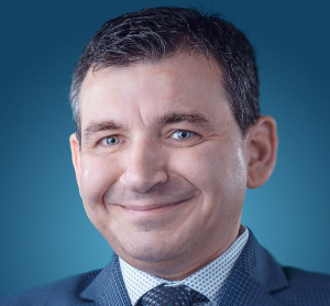 Dr. Ben Shahnazaryan, dentiste, Dawson Dental - Scarborough - Photo portrait