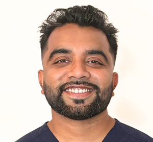 Dr Krishnaa Siva, dentiste, Centre dentaire Île-Perrot - Photo portrait