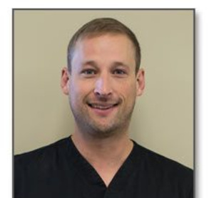 Dr. Tyler Hill, dentiste, Melfort Dental Group - Photo portrait