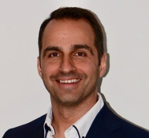 Dr. Theo Katsaros, dentiste, Toothworks Richmond-Adelaide Dental - Photo portrait