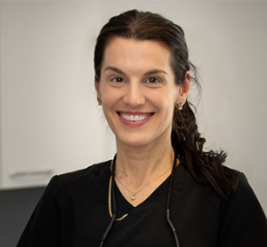 Dre Marie-Hélène Bussières, dentiste, Centre dentaire Masse - Photo portrait
