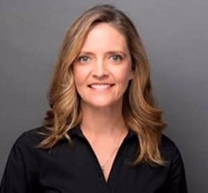 Dr. Susan Murray, dentiste, Bay Street Dental Associates - Photo portrait