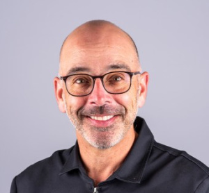 Dr Serge Garneau, dentiste, Centre Dentaire St-Nicolas - Photo portrait