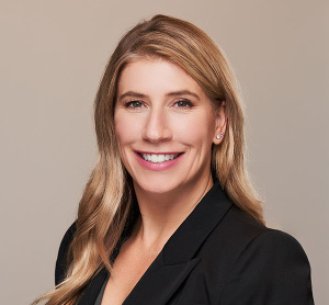 Dr. Crystal Johns, dentiste, Oceanfront Dental Group - Photo portrait