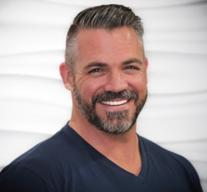 Dr. Justin Highmoor, dentiste, Highmoor Dental - Photo portrait