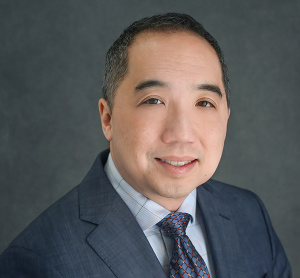 Dr Luong Phuc Nguyen, dentiste, Centre dentaire VIVA Valleyfield - Photo portrait