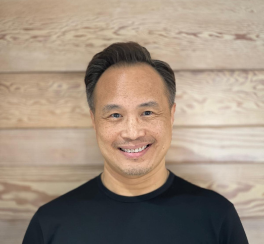 Dr. Eric Chu, Dentist in Smiles at Fleetwood Dental Centre - Portrait Photo