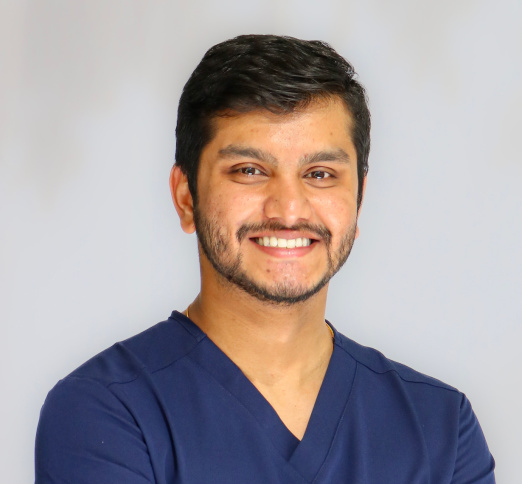 Dr. Ashim Das, Dentist in Clinique Dentaire Saint-Jean-Baptiste Chateauguay - Portrait Photo