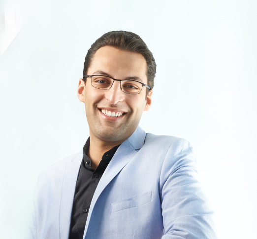 Dr. Yassine Harichane, Dentist in Clinique Dentaire Saint-Jean-Baptiste Chateauguay - Portrait Photo