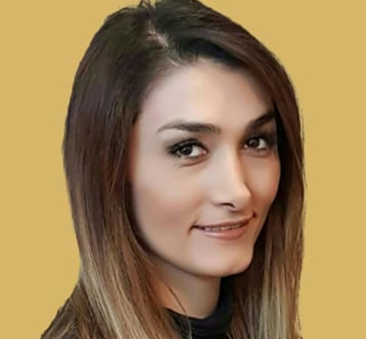 Dr. Ava Naghavi, Dentist in Aspen Springs Dental Centre - Portrait Photo