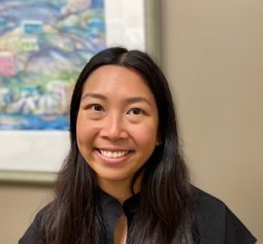 Dr. Hannah Der, Dentist in O'Connor Dental Centre - Portrait Photo