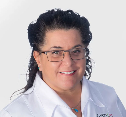 Dr. Luisa Lepore, Dentist in Clinique Dentaire Fortin Poirier - Portrait Photo