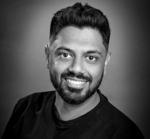 Dr. Raza Haider, Dentist in Southgate Dental Centre - Portrait Photo