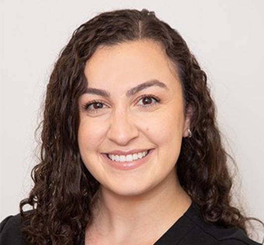 Dr. Deniz Mirza, Dentist in Bay Dental Group (Sault Ste. Marie) - Portrait Photo