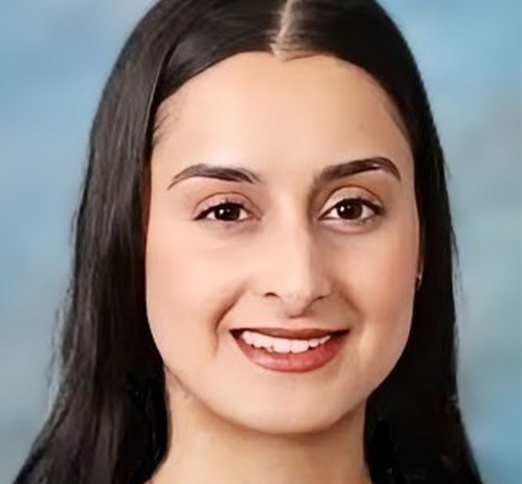 Dr. Jasmine Singh, Dentist in Brooks Landing Dental - Portrait Photo