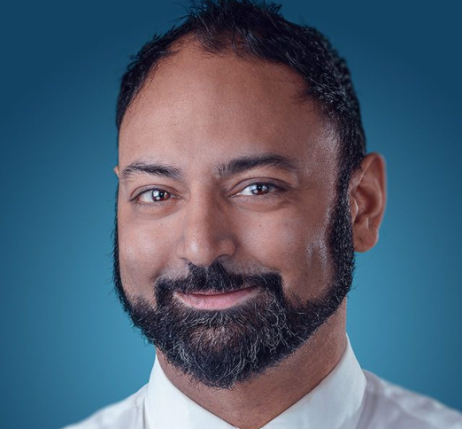 Dr. Satyen Vyas, Dentist in Dawson Dental - Waterloo - Portrait Photo