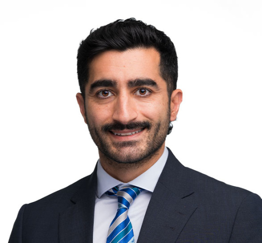 Dr. Eilyad Honarparvar, Dentist in The Art of Dentistry - Portrait Photo